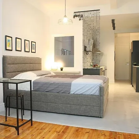 Nat's Place Downtown Next To Metro Apartament *