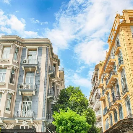 Apartament Nat's Place Downtown Next To Metro Saloniki